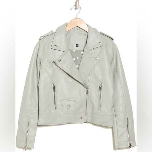 Nwot; Quilted Faux Leather Moto Jacket
BLANK-NYC - Picture 10 of 10